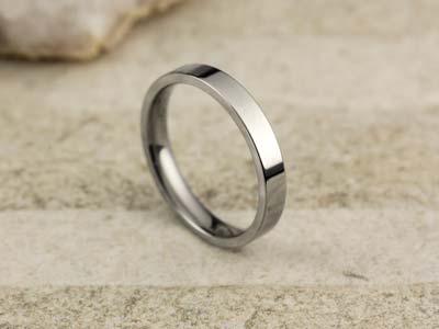 Titanium Flat Court Easy Fit Polished Wedding Ring 3.0mm, Size O, 1.6mm Wall - Standard Image - 2