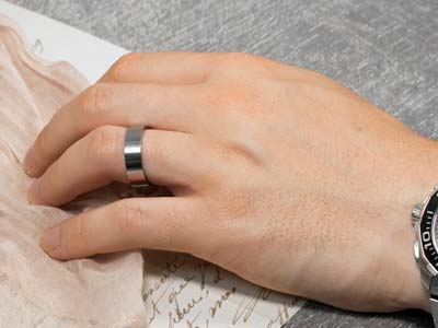 Titanium Flat Court Easy Fit Polished Wedding Ring 4.0mm, Size J, 1.6mm Wall - Standard Image - 4