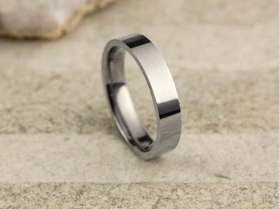 Titanium Flat Court Easy Fit Polished Wedding Ring 4.0mm, Size N, 1.6mm Wall - Standard Image - 2