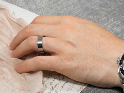 Titanium Flat Court Easy Fit Polished Wedding Ring 4.0mm, Size U, 1.6mm Wall - Standard Image - 4