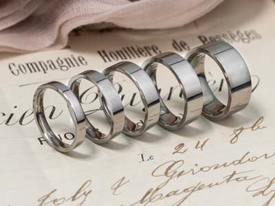 Titanium Flat Court Easy Fit Polished Wedding Ring 4.0mm, Size W, 1.6mm Wall - Standard Image - 3