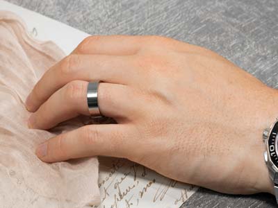 Titanium Flat Court Easy Fit Polished Wedding Ring 5.0mm, Size T, 1.8mm Wall - Standard Image - 4