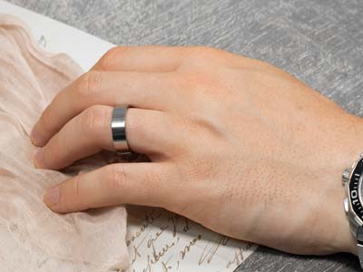 Titanium Flat Court Easy Fit Polished Wedding Ring 6.0mm, Size Q, 1.8mm Wall - Standard Image - 4