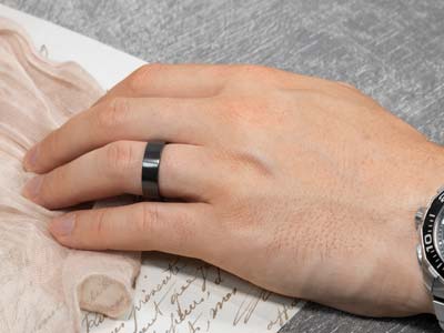 Black Zirconium Flat Court Easy Fit Polished Wedding Ring 4.0mm, Size Y, 1.6mm Wall - Standard Image - 4