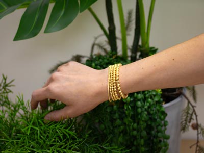 Gold Filled 2mm Beaded Stretch     Bracelet 16.5cm/6.5