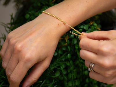 Gold Filled 3mm Beaded Stretch     Bracelet 16.5cm/6.5