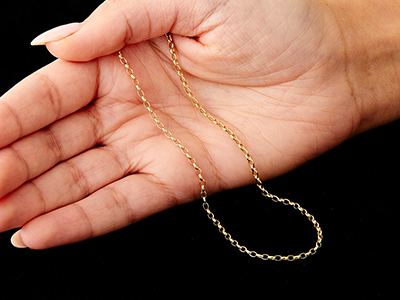 9ct Yellow Gold 2.3mm Belcher Chain 18