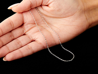 9ct White Gold 1.7mm Diamond Cut   Belcher Chain 20