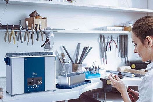 Laser welding machine being operated