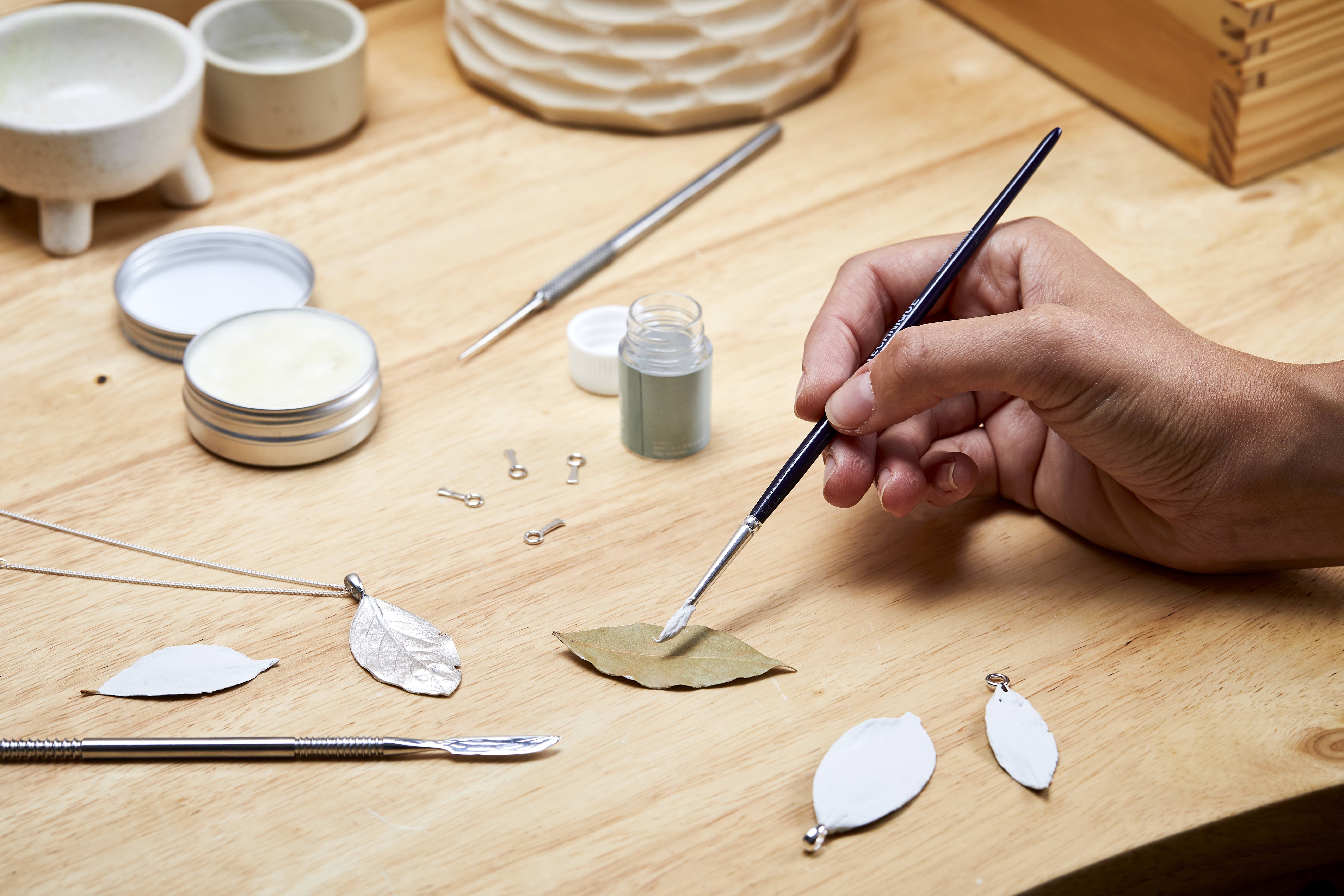 Silver Clay Workshop: Getting Started in Silver Clay Jewellery [Book]