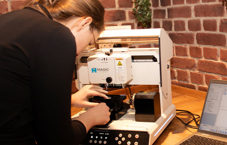 Free product demos in-store & online